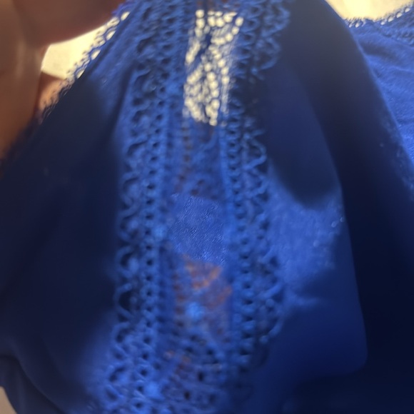 Victoria’s Secret bundle of 2 hipster no show panties. - Picture 5 of 5